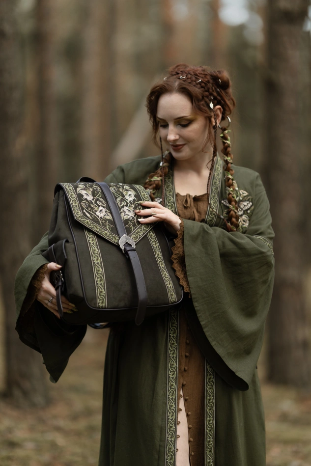 MOONVINE OLIVE RUCKSACK