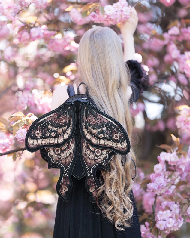 ASHIRA MOTH RUCKSACK