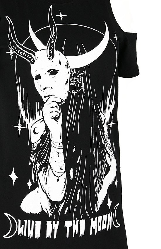 Schwarzes Hexen-T-Shirt mit kalter Schulter LIVE BY THE MOON