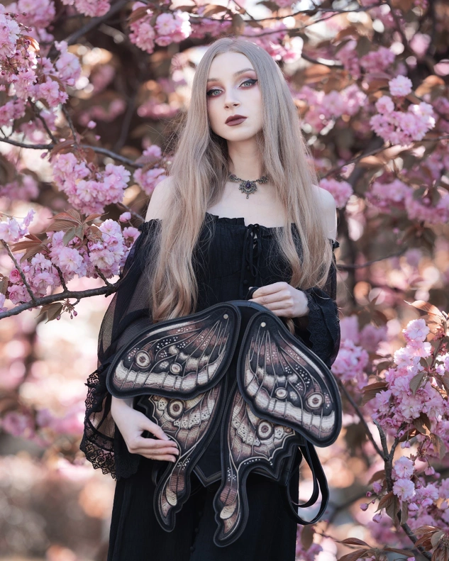 ASHIRA MOTH RUCKSACK